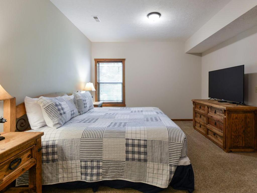 Lodge 243 Branson Bagian luar foto