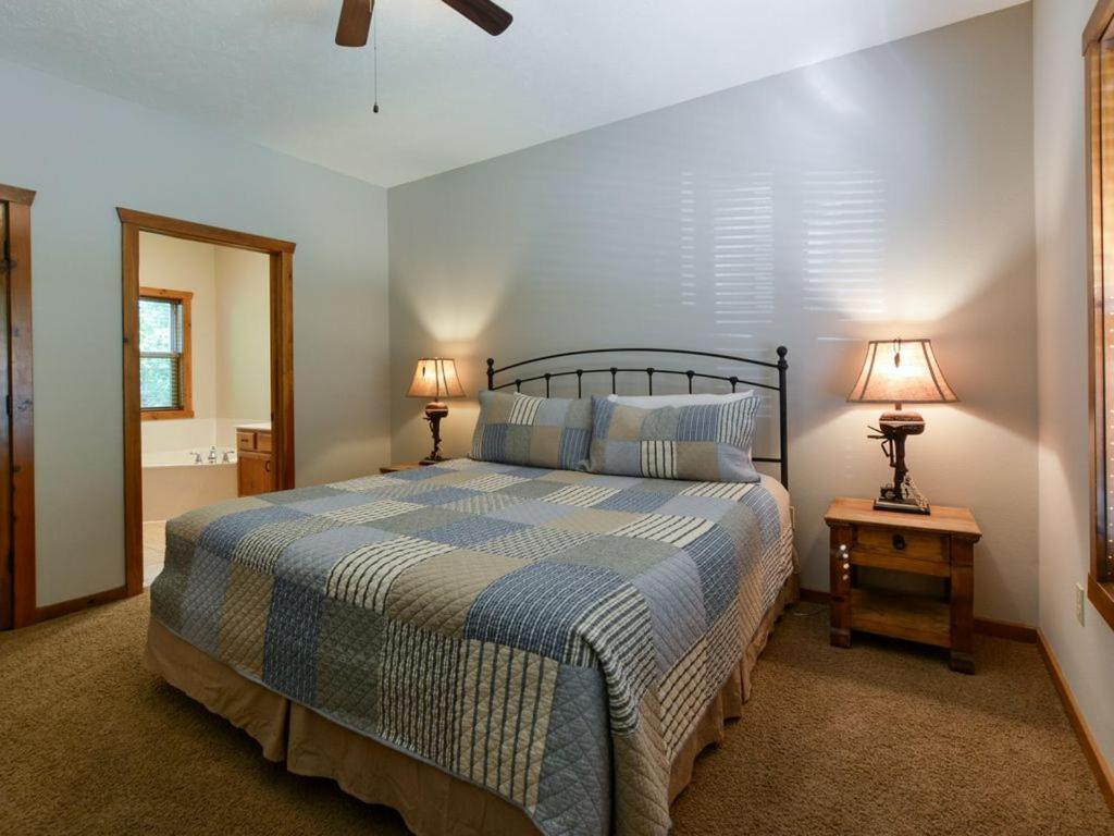Lodge 243 Branson Bagian luar foto